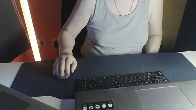 Sweet Phoenix online show from 06-23-26, 07:56