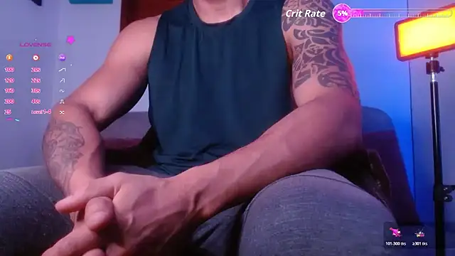 Joylopez fit online show from 11-11-25, 02:12