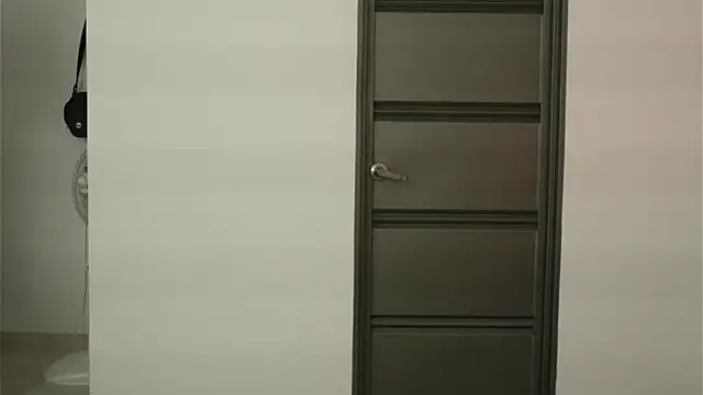 Snapshot of cute_erelis_ chatting on 05-18-26, 10:47 cute erelis online show from 05-18-26, 10:47