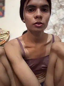 Snapshot of Enna_Zarza_ chatting on 06-12-26, 07:17 Enna Zarza online show from 06-12-26, 07:17
