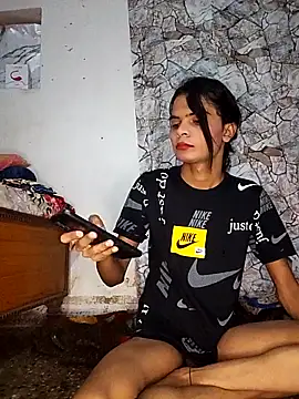 Enna Zarza  online show from 10-07-25, 06:14