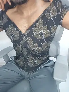 hot boy dic online show from 02-22-26, 02:08