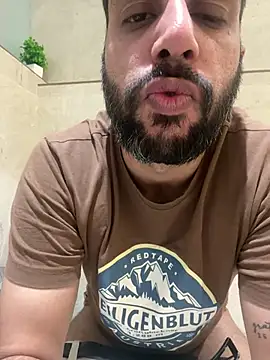 skyisthelimit12 online show from 01-02-25, 01:40