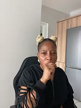 Thando04 online show from 01-19-26, 12:53