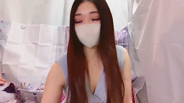 Snapshot of rei-012- chatting on 01-07-25, 05:09 rei-012- online show from 01-07-25, 05:09