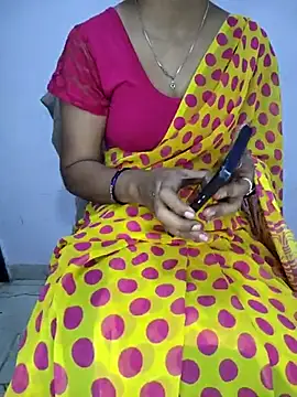 Snapshot of lovelygirl4567 chatting on 04-25-26, 03:42 lovelygirl4567 online show from 04-25-26, 03:42
