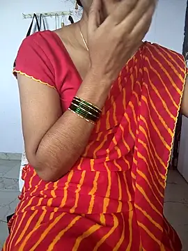 lovelygirl4567 online show from 12-18-25, 05:34