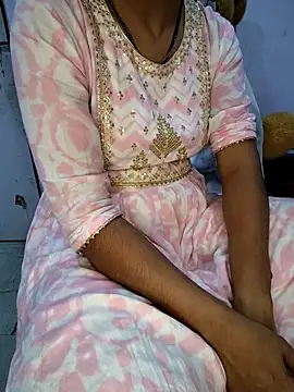 lovelygirl4567 online show from 01-09-26, 05:53