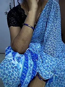 Snapshot of lovelygirl4567 chatting on 02-11-26, 05:46 lovelygirl4567 online show from 02-11-26, 05:46