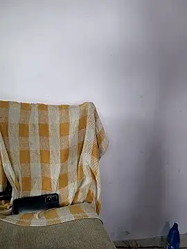 lovelygirl4567 online show from 03-26-26, 05:06