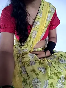Snapshot of lovelygirl4567 chatting on 07-22-26, 05:20 lovelygirl4567 online show from 07-22-26, 05:20