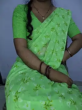 Snapshot of lovelygirl4567 chatting on 07-15-26, 03:30 lovelygirl4567 online show from 07-15-26, 03:30