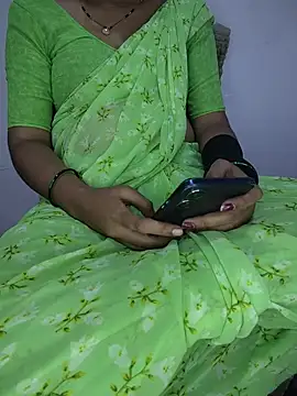 Snapshot of lovelygirl4567 chatting on 07-19-26, 03:20 lovelygirl4567 online show from 07-19-26, 03:20