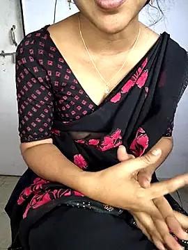 lovelygirl4567 online show from 11-27-25, 06:25