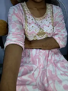 lovelygirl4567 online show from 11-07-25, 05:17