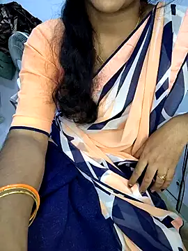 lovelygirl4567 online show from 12-02-25, 04:41