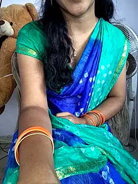 lovelygirl4567 online show from 11-15-25, 04:27