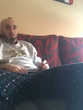 Snapshot of josueswvillaA1 chatting on 11-14-25, 08:51 josueswvillaA1 online show from 11-14-25, 08:51