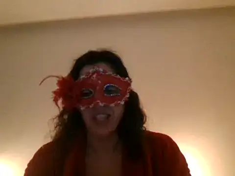 couple-tuga online show from 11-23-25, 10:09