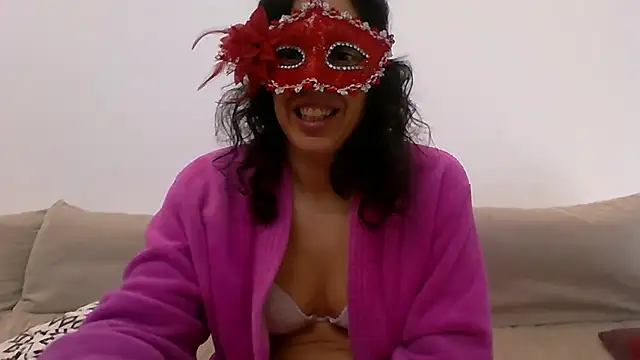 couple-tuga online show from 02-17-25, 11:34