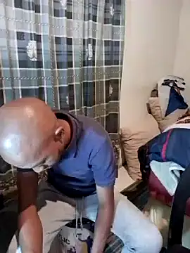 MKbesxxx online show from 03-15-25, 06:32