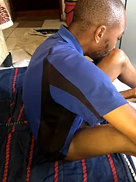 MKbesxxx online show from 11-10-25, 04:17