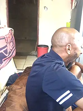 MKbesxxx online show from 12-20-25, 04:15