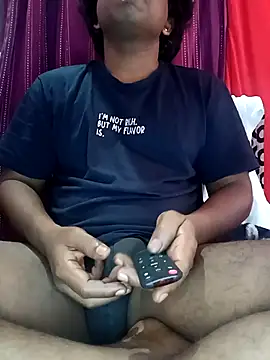 Remo0 online show from 10-05-25, 04:03