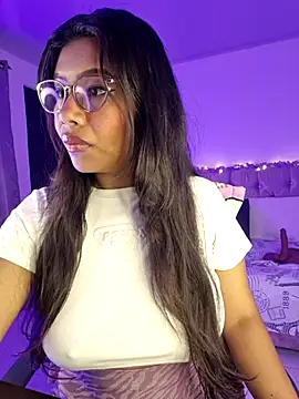 Snapshot of PaulaOrtiz_1 chatting on 10-06-25, 01:01 PaulaOrtiz 1 online show from 10-06-25, 01:01