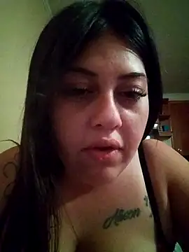 Snapshot of Americ44 chatting on 12-01-25, 03:29 Americ44 online show from 12-01-25, 03:29