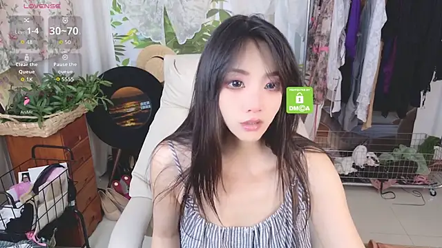 Snapshot of xiaotiantian-76 chatting on 05-24-26, 08:25 xiaotiantian-76 online show from 05-24-26, 08:25