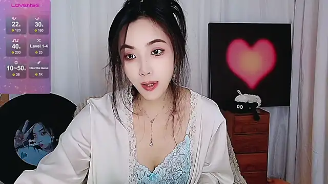 xiaotiantian-76 online show from 10-15-25, 04:33