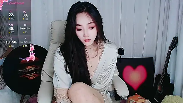 xiaotiantian-76 online show from 10-17-25, 01:42