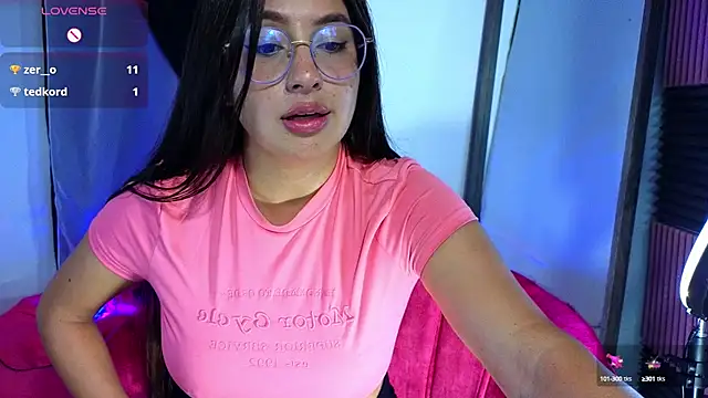 Snapshot of Gretta_Hot chatting on 01-22-25, 03:52 Gretta Hot online show from 01-22-25, 03:52