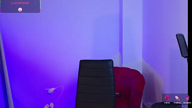 Snapshot of Gretta_Hot chatting on 10-03-25, 01:45 Gretta Hot online show from 10-03-25, 01:45