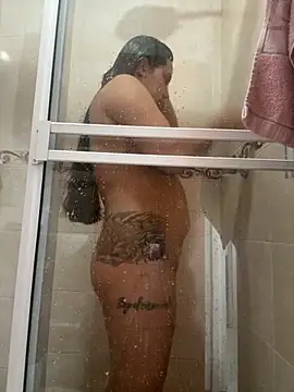 Snapshot of Gretta_Hot chatting on 10-01-25, 07:29 Gretta Hot online show from 10-01-25, 07:29