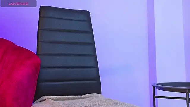 Snapshot of Gretta_Hot chatting on 10-06-25, 03:35 Gretta Hot online show from 10-06-25, 03:35