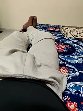 Snapshot of rashnak chatting on 03-12-26, 07:29 rashnak online show from 03-12-26, 07:29