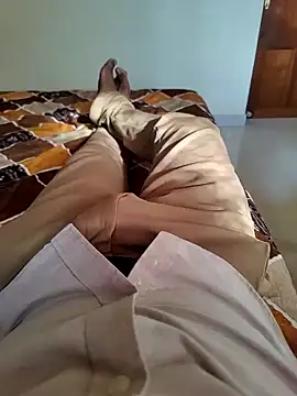 Snapshot of rashnak chatting on 04-12-26, 11:02 rashnak online show from 04-12-26, 11:02