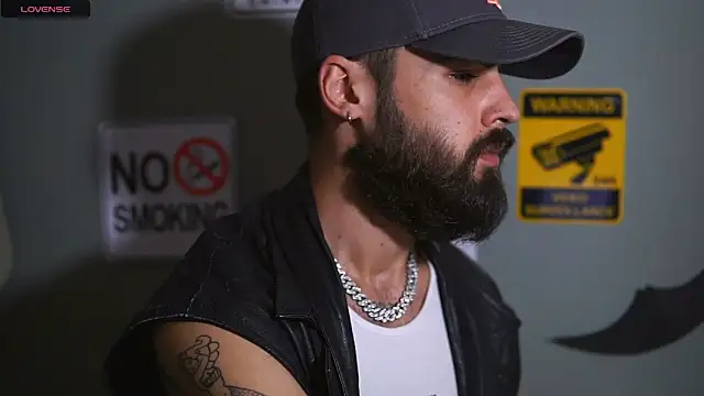 HairyRobxxx online show from 11-23-25, 04:28