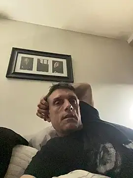 Snapshot of jerjenn chatting on 03-10-26, 12:25 jerjenn online show from 03-10-26, 12:25