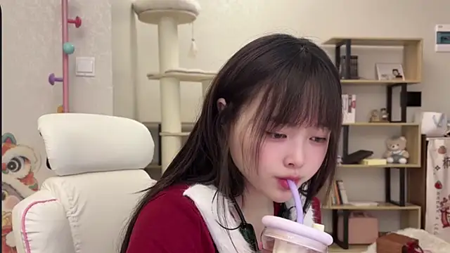 Chenjing0 online show from 11-20-25, 03:40