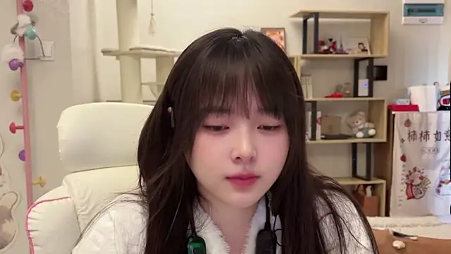 Chenjing0 online show from 02-28-26, 04:34