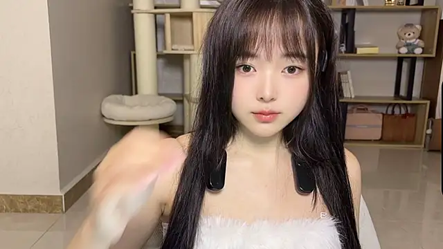 Chenjing0 online show from 10-03-25, 02:59