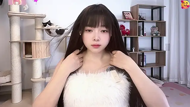 Chenjing0 online show from 07-19-26, 12:35