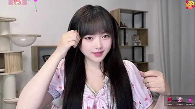 Chenjing0 online show from 06-07-26, 12:21