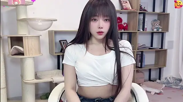 Chenjing0 online show from 06-11-26, 12:57
