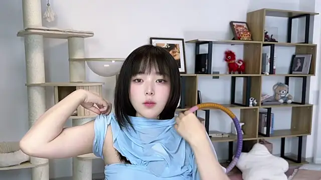 Chenjing0 online show from 04-16-26, 01:23