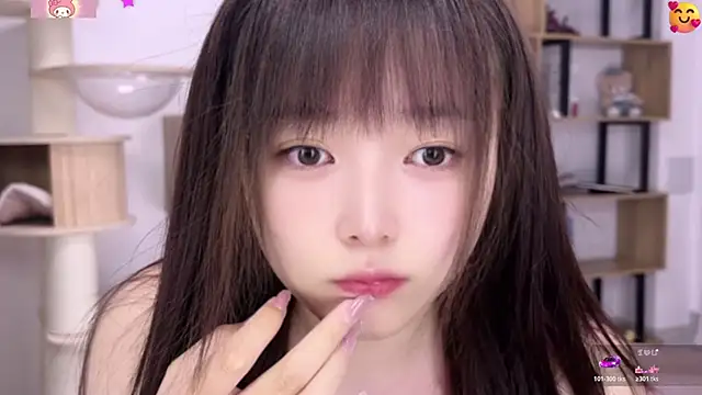 Chenjing0 online show from 06-12-26, 12:36