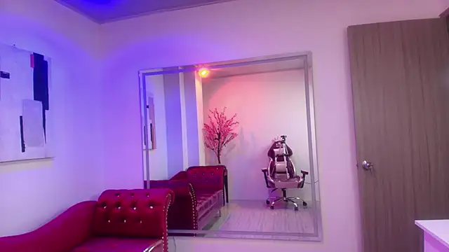 Katiie amber online show from 01-07-25, 10:19